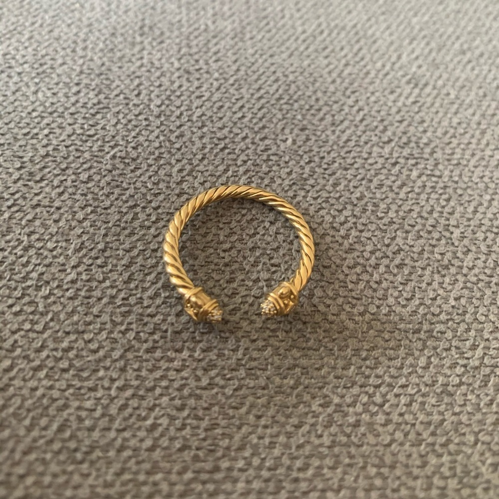 Renaissance Ring in 18K Gold with Diamonds